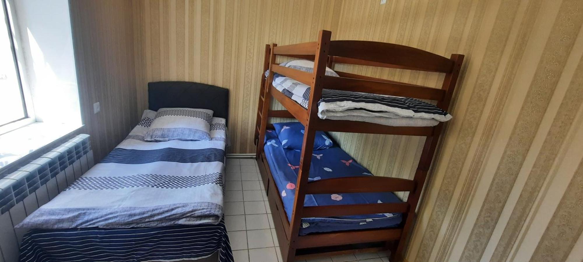 Dream House & Hostel Севан Екстериор снимка